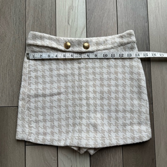 Zara Cream Houndstooth Tweed Skort | Size: Xtra Small | NWT - Picture 4 of 7